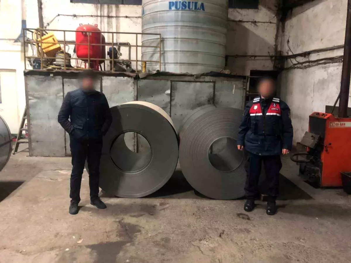 Jandarma 2 milyon TL\'lik vurgunu çözdü