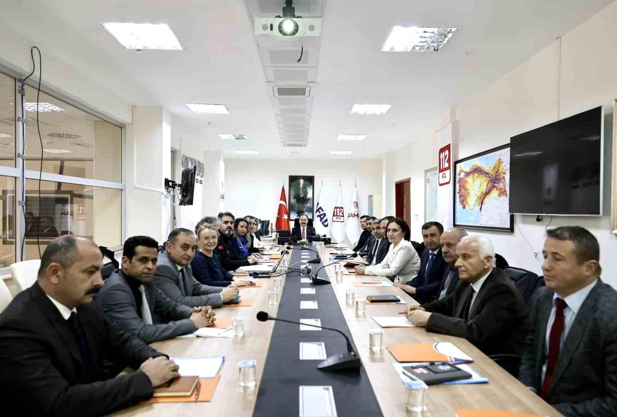 \'Kış Tedbirleri Değerlendirme\' toplantısı yapıldı.