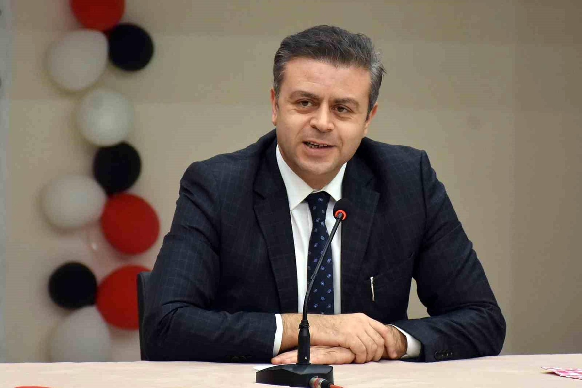 Müdür Akmeşe\'den öğrencilere ikinci yarıyıl mesajı