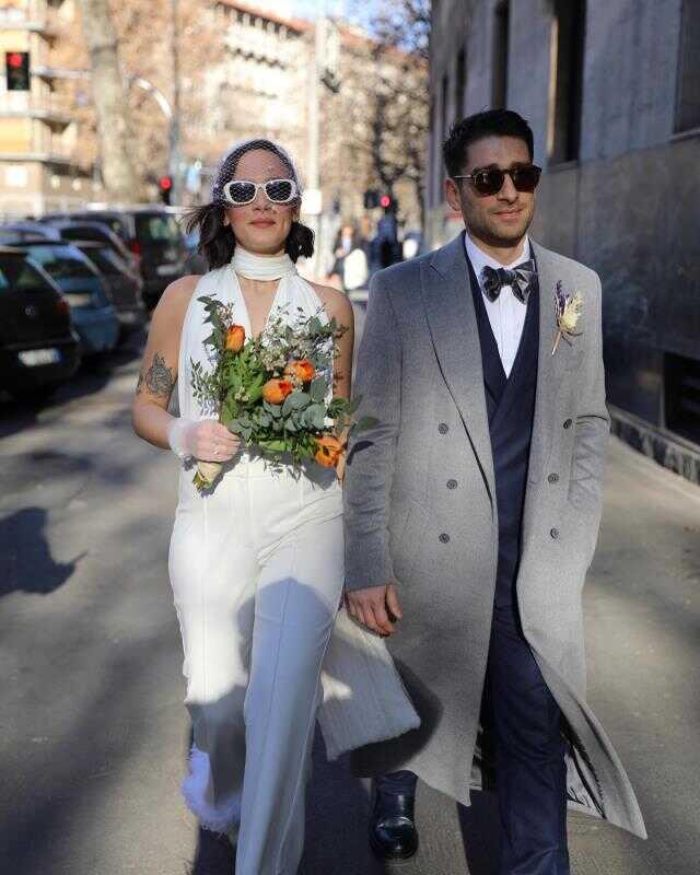 Oyuncu Bora Akkaş ile fenomen Oben Alkan Milano'da nikah masasına oturdu