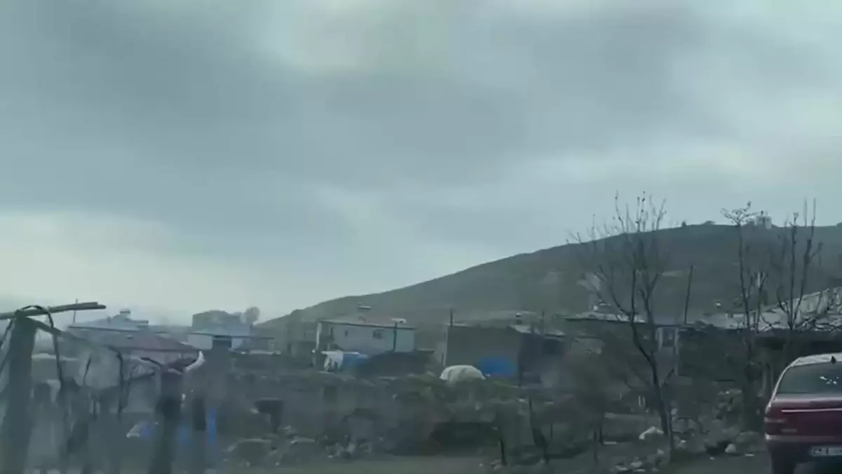 Şavak Aşiretine Mensup Üreticiler Artan Maliyetlerden Yakındı: "Böyle Giderse Birkaç Yıla Hayvancılık Bitecek""