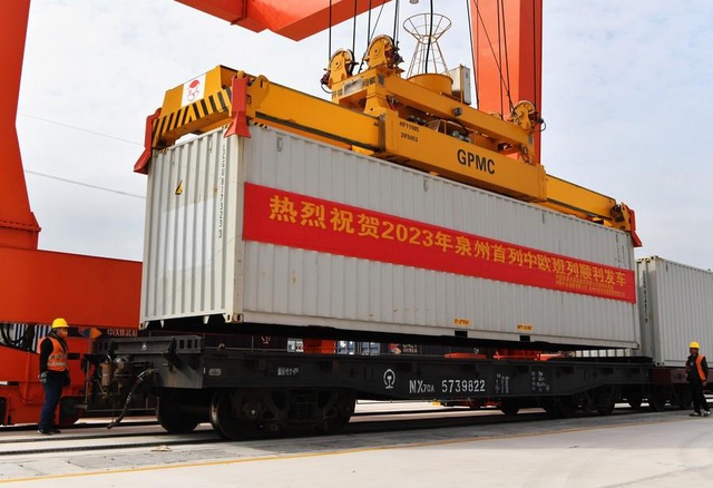 2023'ün İlk Çin-Avrupa Yük Treni Çin'in Quanzhou Kentinden Hareket Etti