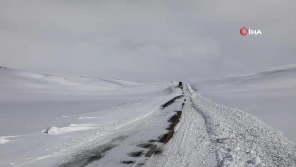 Ağrı\'da 20 köy yolu kar nedeniyle ulaşıma kapandı