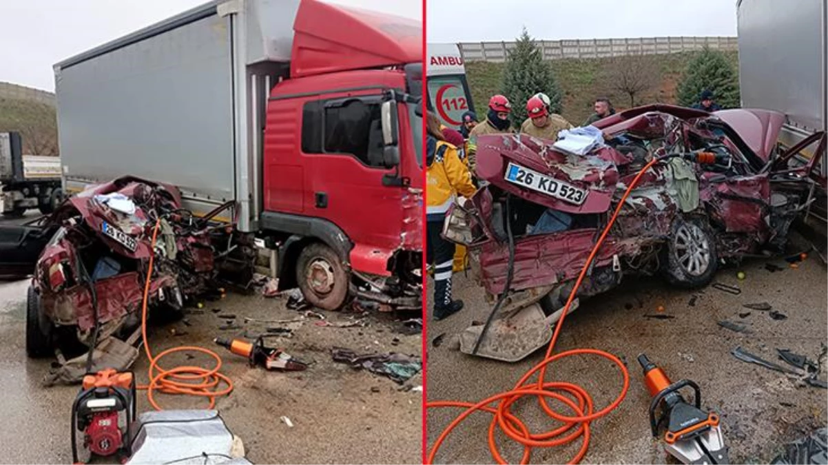 Bursa\'da düğün yolunda feci kaza! Hurdaya dönen araç aynı aileden 5 kişiye mezar oldu