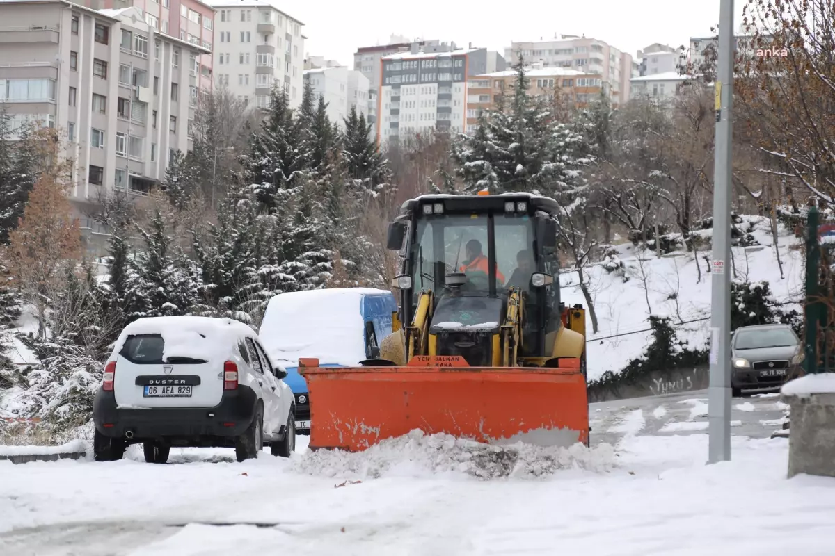 Çankaya Belediyesi Ekipleri, Kar Yağışına Karşı Teyakkuzda