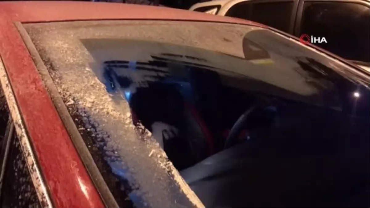 Ekvatorlu üniversite öğrencisi Bayburt\'un zorlu kış şartlarına alışmaya çalışıyor