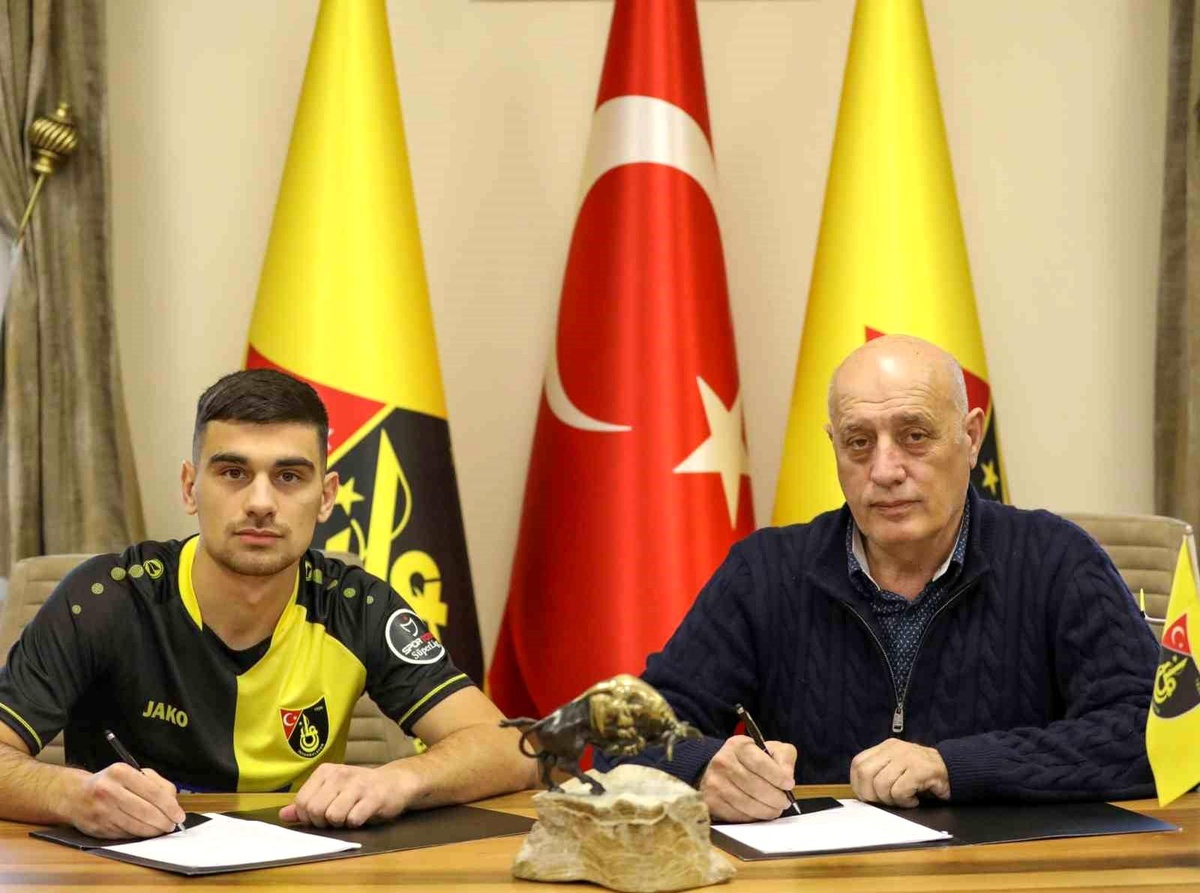 İstanbulspor, Florian Loshaj\'ı kadrosuna kattı