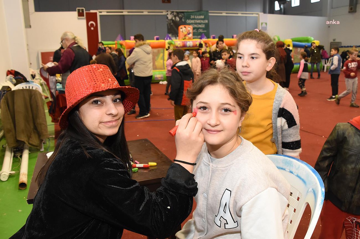 Tatil Şenliği, Foçalı Çocukları Mutlu Etti