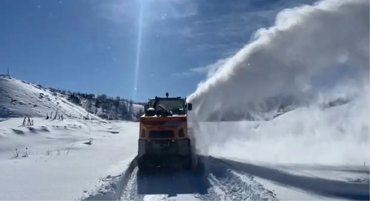 Tunceli\'de 255 köy yolu ulaşıma kapandı