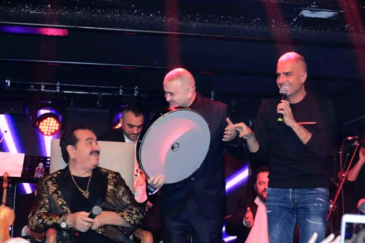 Ünlü Sanatçı İbrahim Tatlıses\'in sahnesinde sürpriz düet