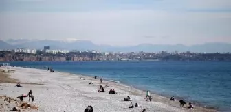 Yurtta kar, Antalya'da bahar havası