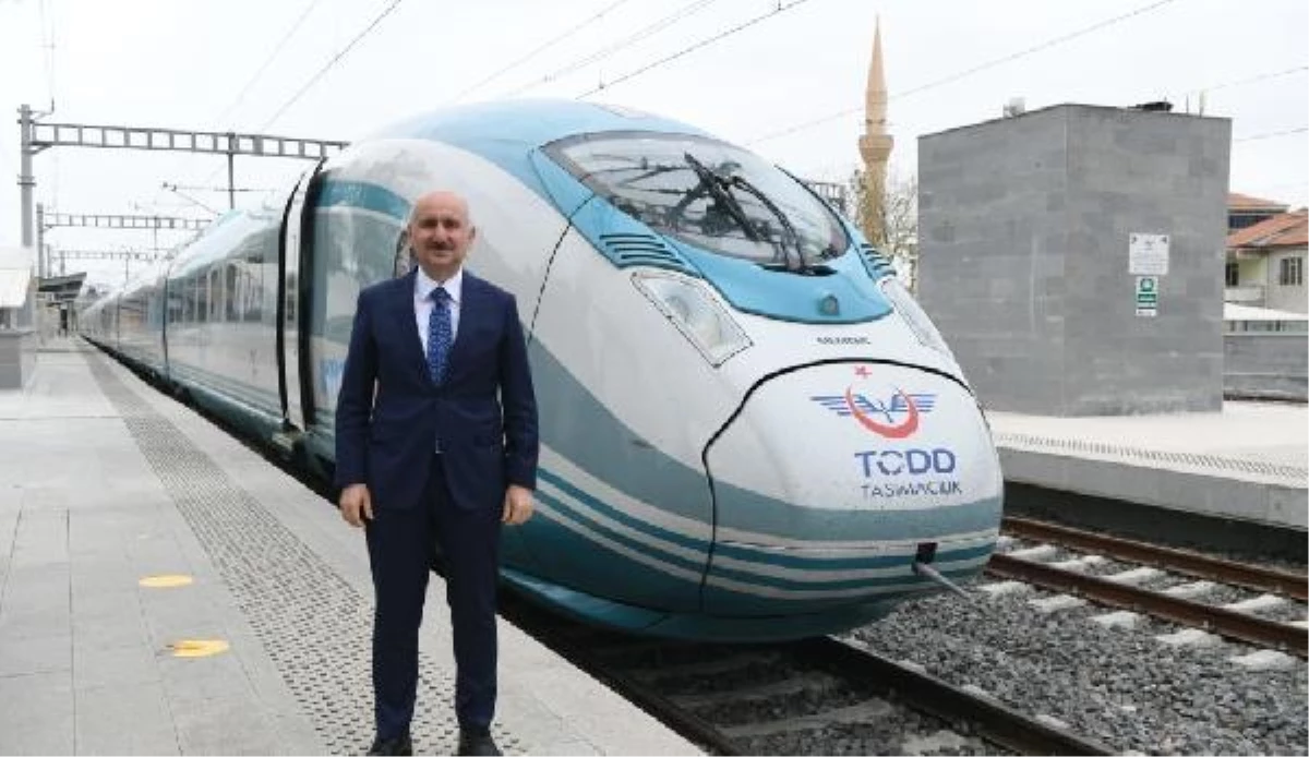 Bakan Karaismailoğlu: 2022\'de 321 milyon yolcu raylı sistemlerimizle seyahat etti