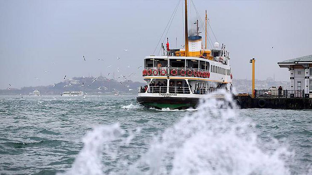 İstanbul'da deniz ulaşımına lodos engeli! Birçok sefer iptal edildi