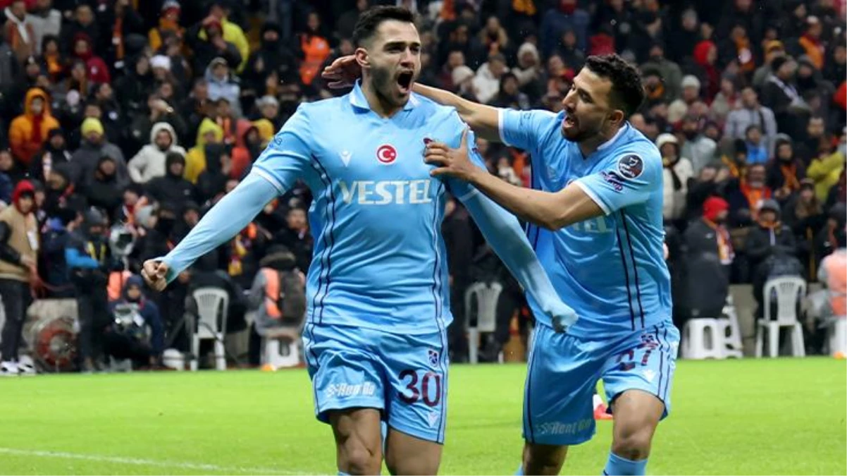 Maxi Gomez, Trabzonspor\'un Süper Lig tarihinde Galatasaray\'a attığı en erken golü kaydetti