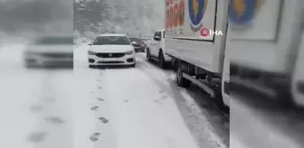 Muğla-Denizli Karayolu kar nedeniyle ulaşıma kapandı