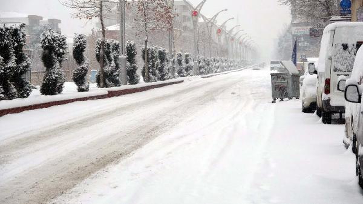 Van\'da 272 yerleşim yerinin yolu ulaşıma kapalı
