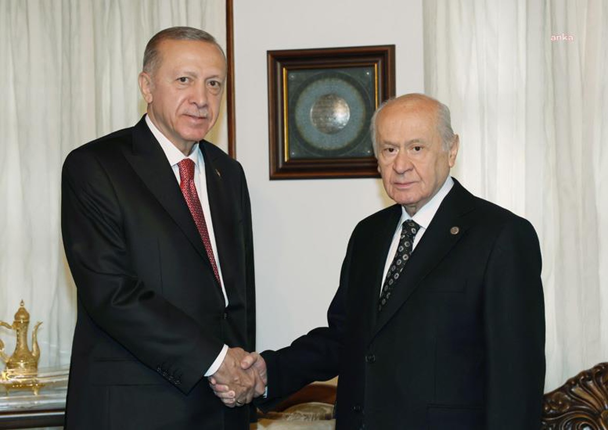 7,7 Büyüklüğündeki Deprem 10 İli Vurdu… Cumhurbaşkanı Erdoğan, MHP Genel Başkanı Bahçeli ile Görüştü
