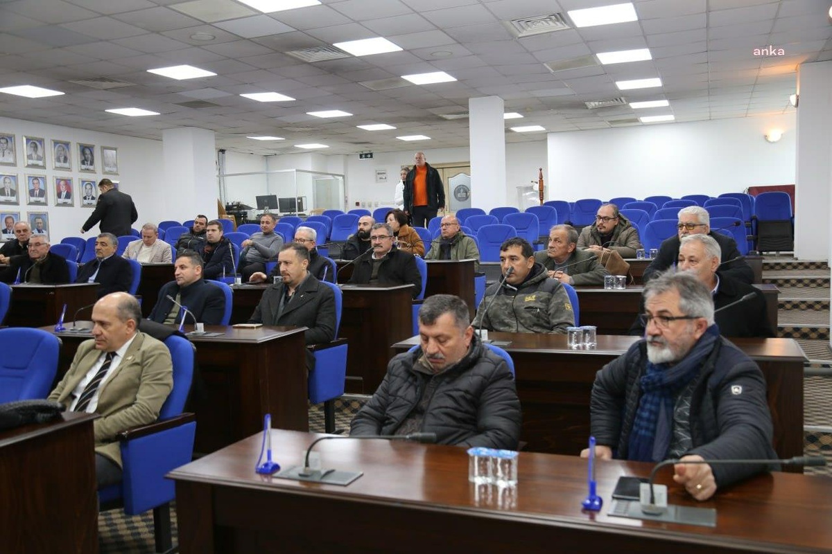 Balıkesir Edremit Belediyesi\'nden Deprem Bölgesine Destek