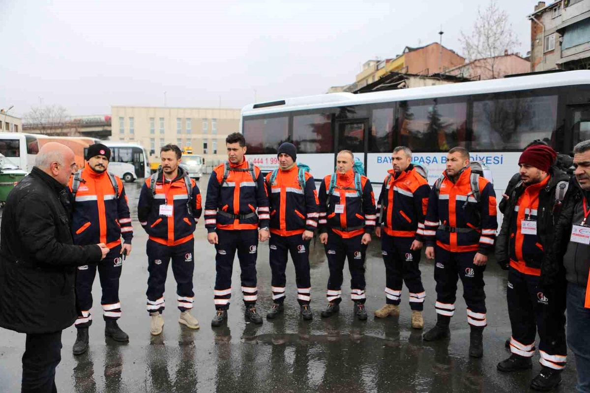 BAYRAK, deprem bölgesine gitmek üzere yola çıktı