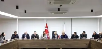 İzmir'de AK Parti ve MHP'den deprem bölgelerine yardım toplantısı