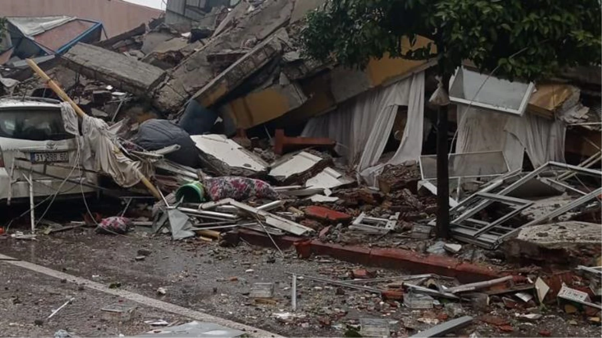 Depremden etkilenen Cebrail Mahallesi Twitter\'da gündem oldu! Yakınlarına ulaşamayanlara 100 bin yakın tweet attı