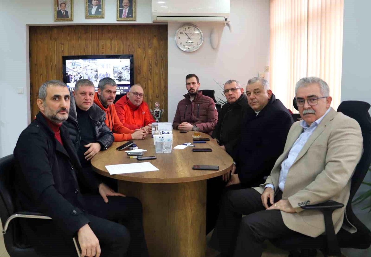 Düzce TSO\'dan deprem bölgesine nakdi yardım
