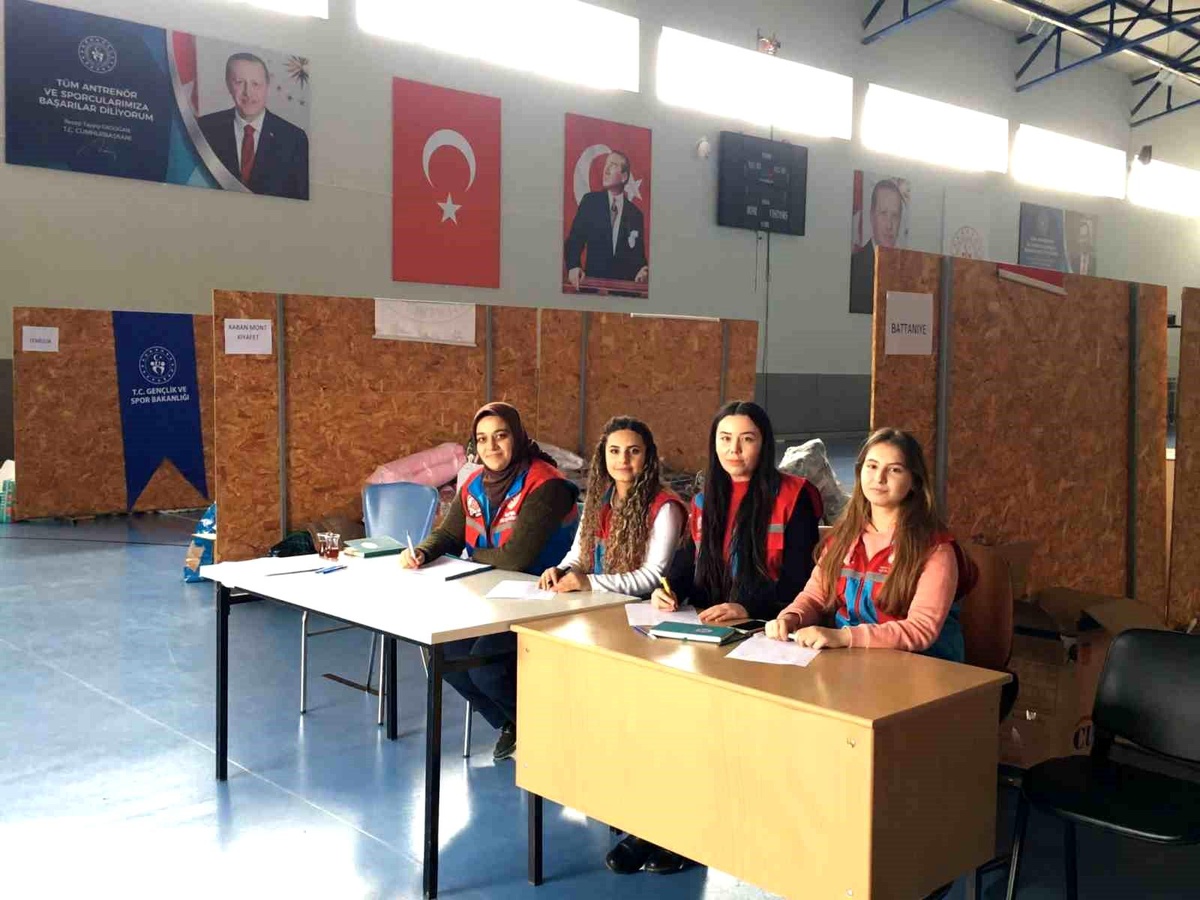 Gazipaşa\'da depremzedeler için yardım kampanyası