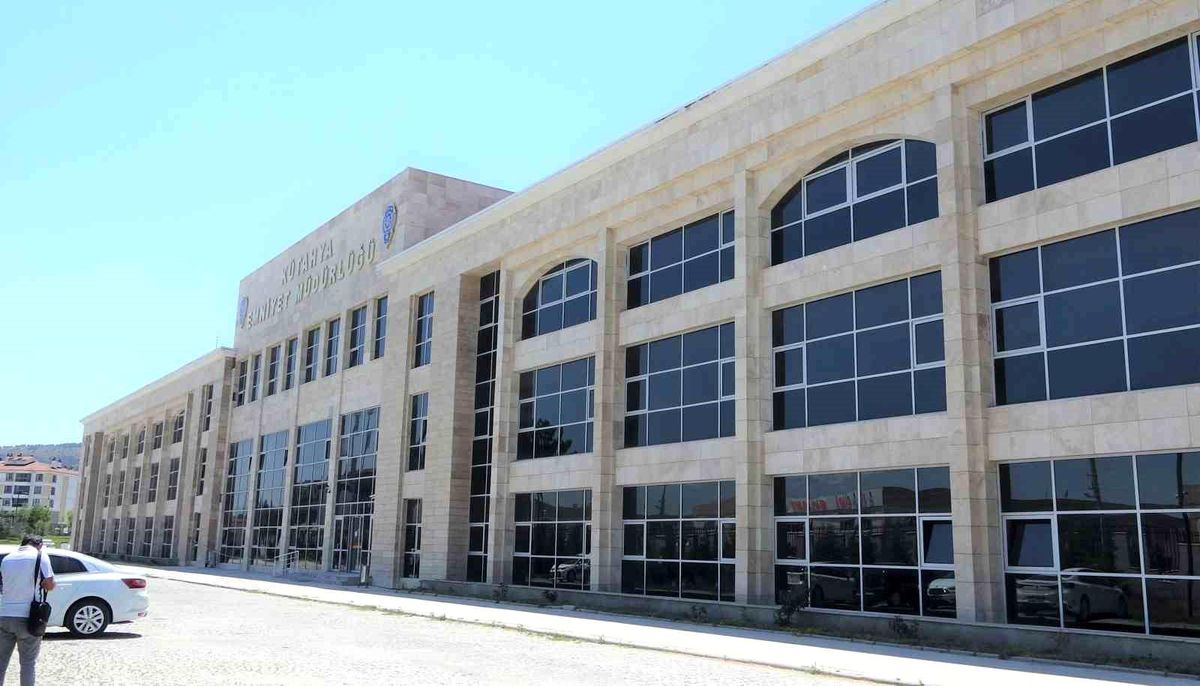 Kütahya\'da uyuşturucu operasyonları, 15 olayda 20 şahıs yakalandı