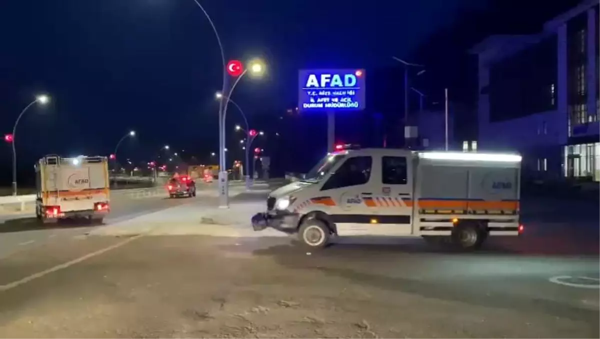 Rize\'den deprem bölgelerine yardım yola çıktı