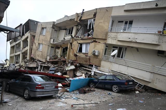 Türkiye'nin en büyük 2. depremi, Hatay'da kocaman bir mahalleyi enkaza çevirdi