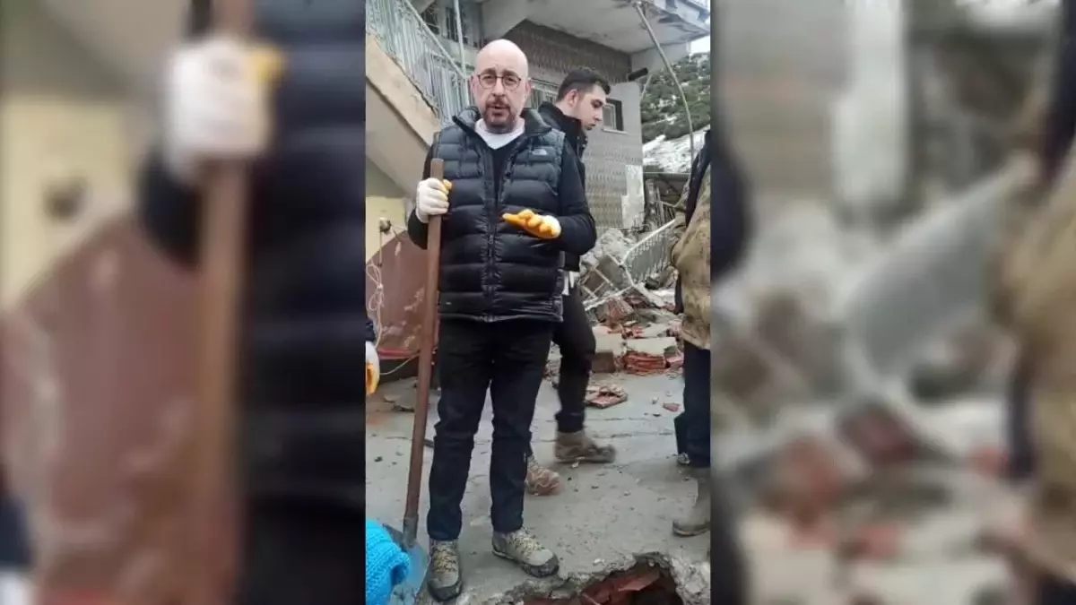 Uğur Poyraz\'dan İslahiye\'de Arama Kurtarma Çalışmaları İçin Yetkililere Çağrı: "Göçük Altında Binada Bir Anne Oğul Var... Bir Makine ve Ekipmanla Bir...