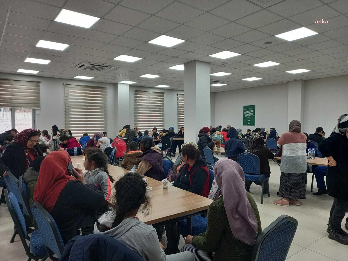 Vahap Seçer, Deprem Çalışmaları Hakkında Bürokratlarından Bilgi Aldı