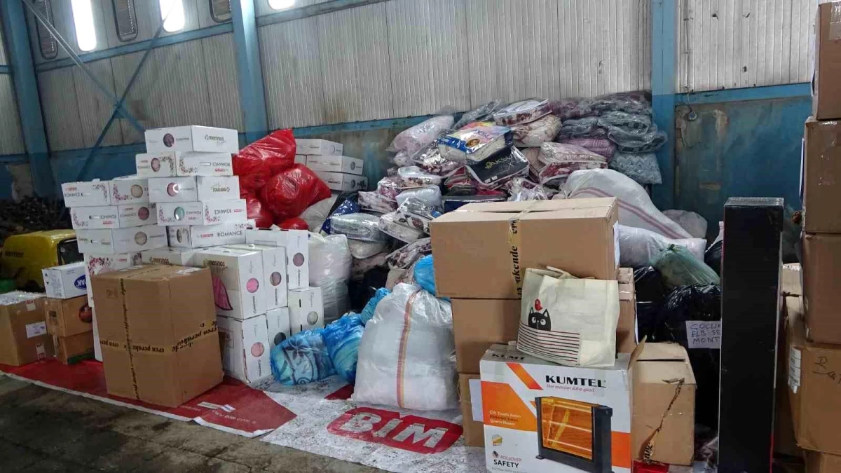 Bitlis\'ten depremzedelere yardım eli