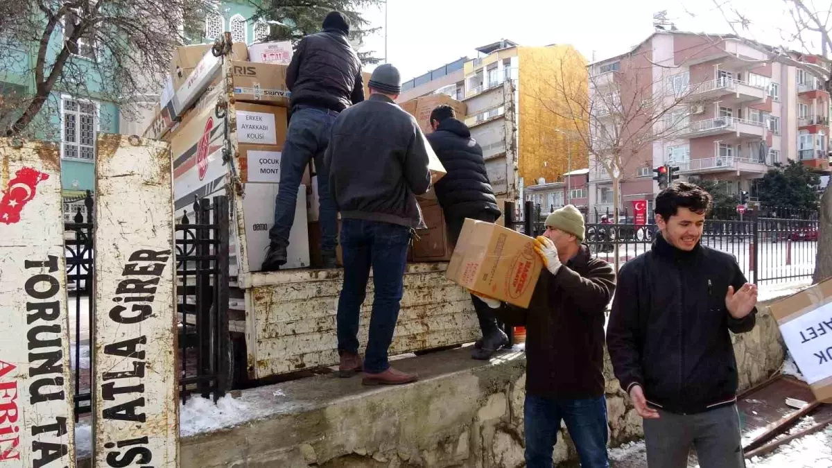 Burdurlular depremzedeler için seferber oldu