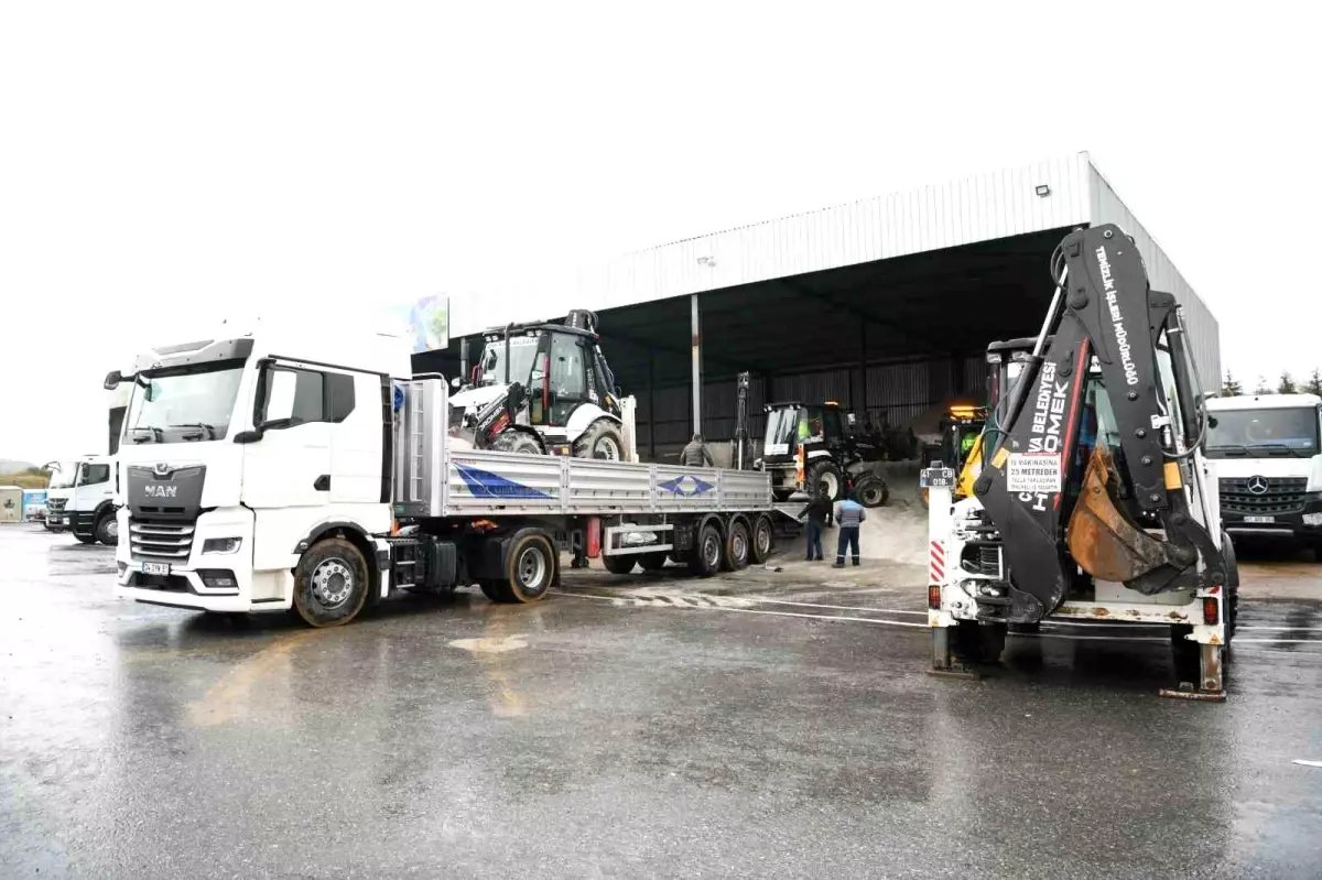 Samsun ve çevre illerden deprem bölgesine yardımlar sürüyor