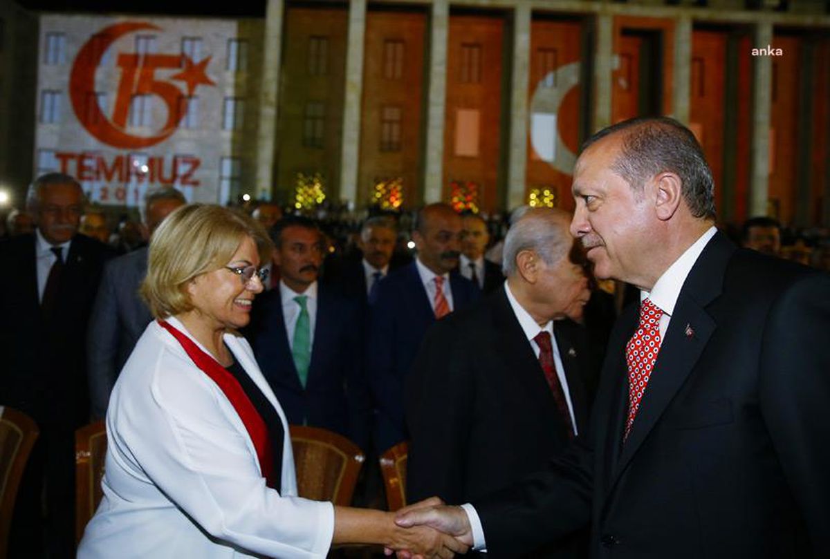 Cumhurbaşkanı Erdoğan, Yeniden Refah Partisi Genel Başkanı Erbakan ile Görüştü