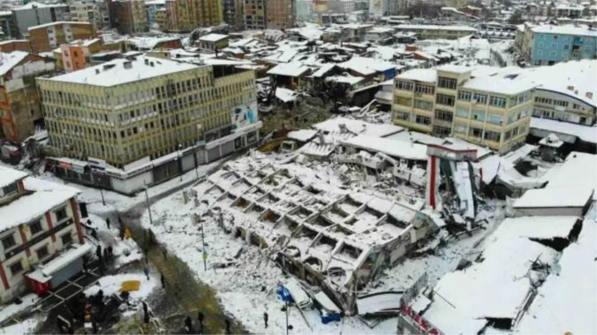 Deprem etkilenen Malatya havadan görüntülendi