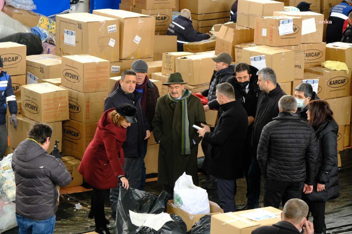 Eskişehir Büyükşehir\'den Afet Bölgesine Destek