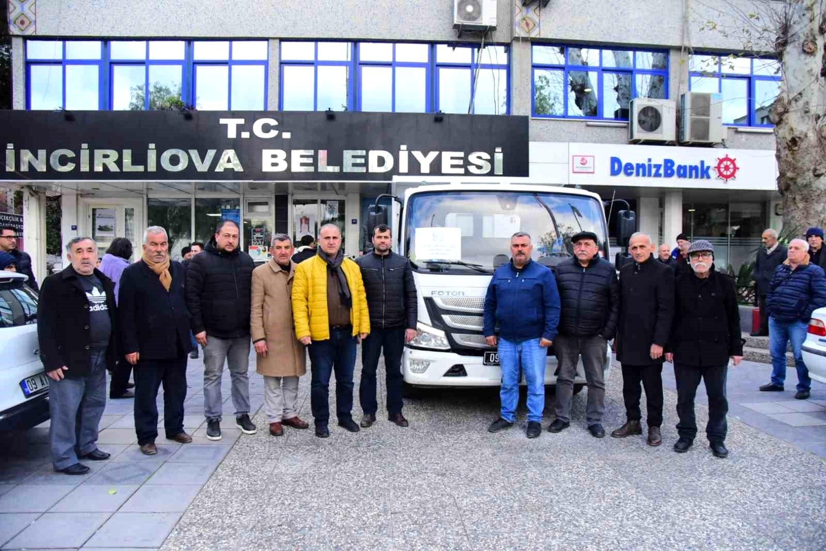İncirliovalıların yardımları deprem bölgesine gönderildi