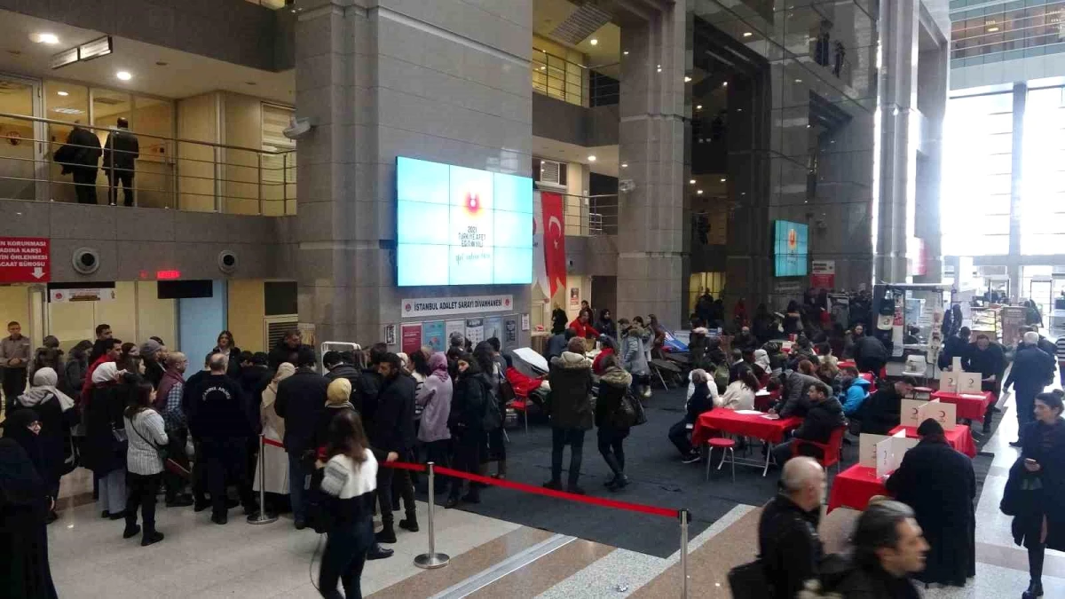 İstanbul Adalet Sarayı\'nda depremzedeler için kan bağışı seferberliği
