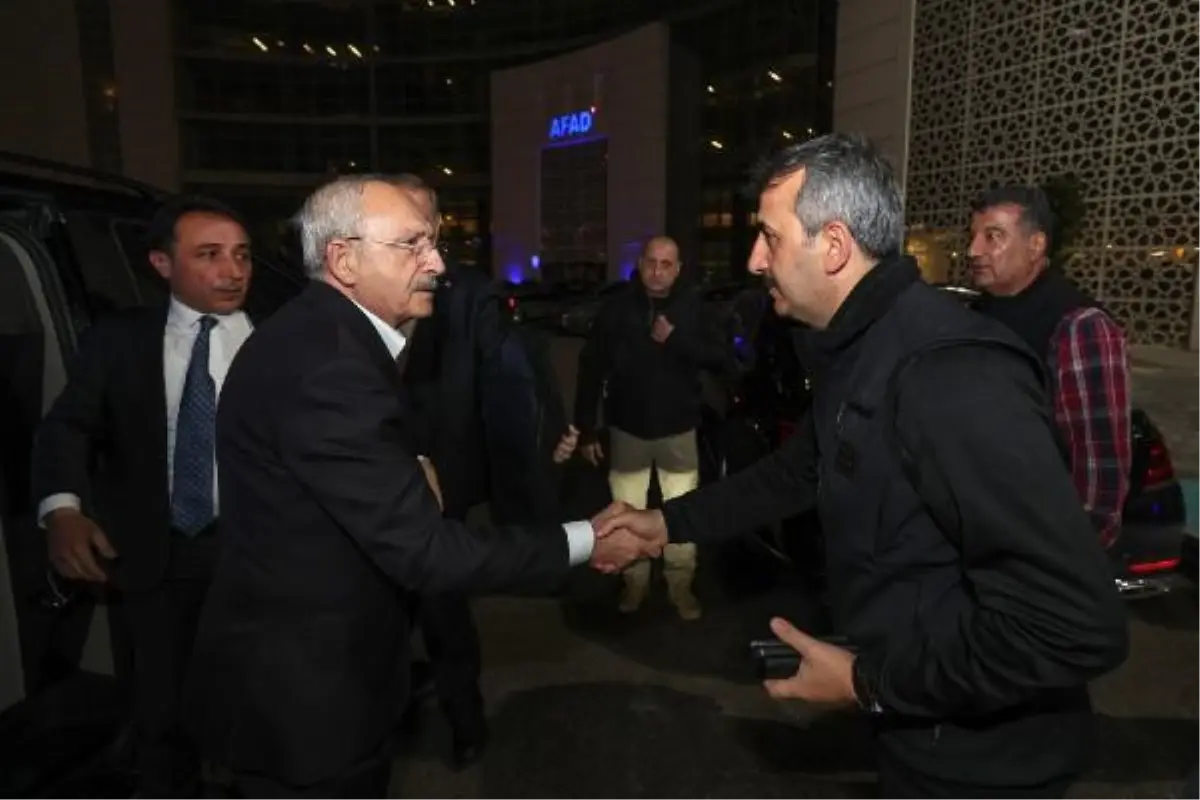 Kılıçdaroğlu, AFAD\'ı ziyaret etti