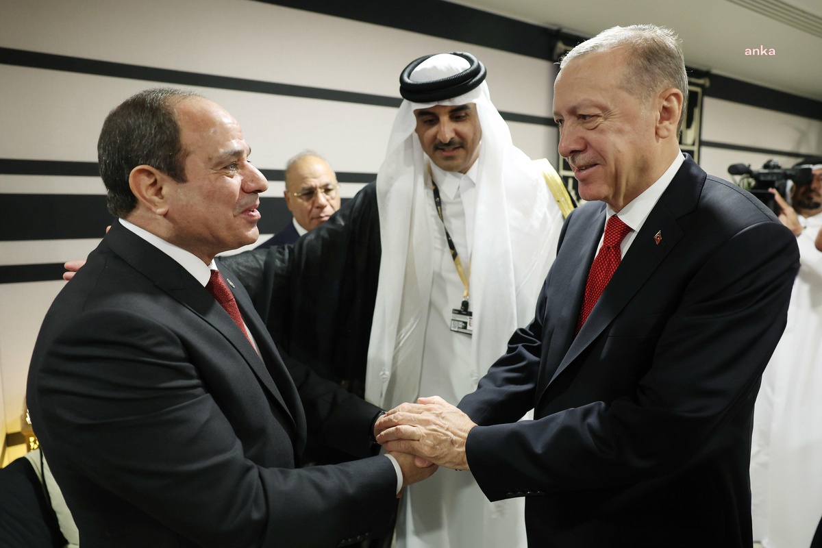 Mısır Cumhurbaşkanı Sisi\'den Cumhurbaşkanı Erdoğan\'a Deprem Dolayısıyla \'Geçmiş Olsun\' Telefonu
