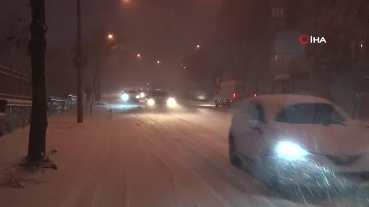 Okmeydanı\'nda kar trafiği