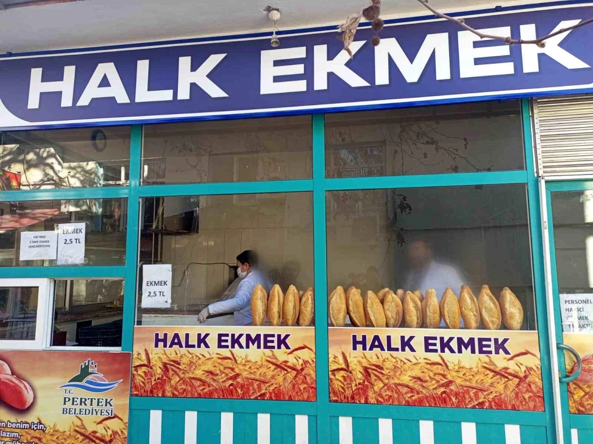 Pertek\'ten deprem bölgesine günde 10 bin ekmek