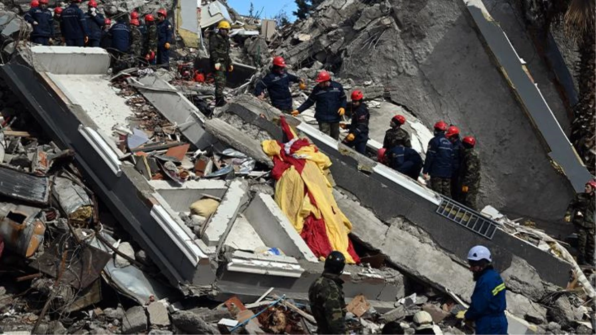 Son Dakika: Bakan Soylu: Kahramanmaraş\'ta 941 bina tamamen yıkıldı