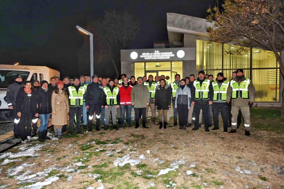 Tarihi Alan Başkanlığı deprem bölgesine 2\'nci yardım ekibini gönderdi