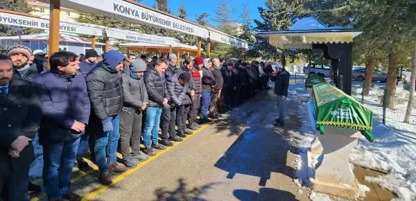 4 kişilik aile, 8 saat önce döndükleri Hatay'da depremde yaşamını yitirdi