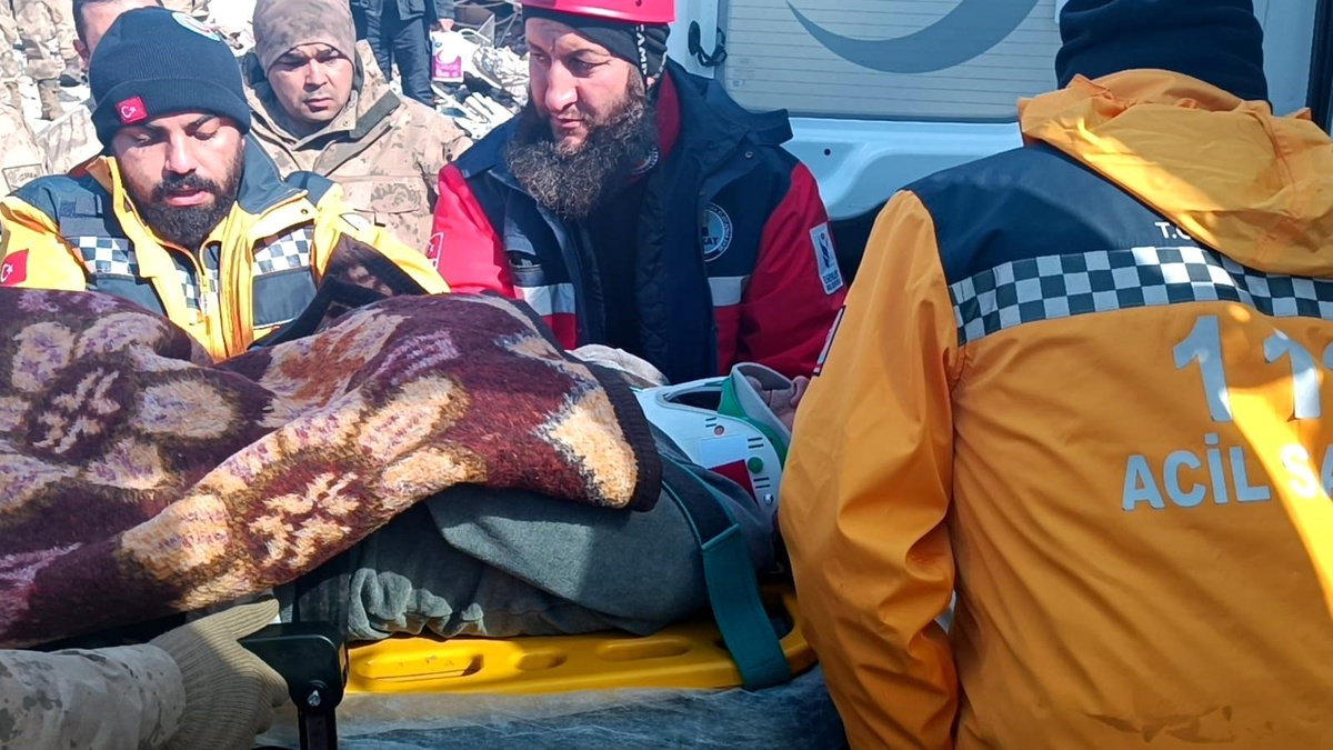 Adıyaman\'dan 57 saat sonra sevindirici haber