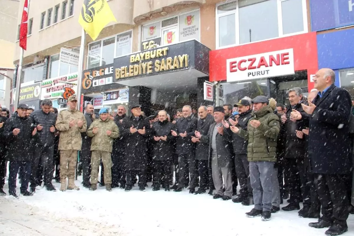 Başkan Pekmezci yardımsever vatandaşlara teşekkür etti