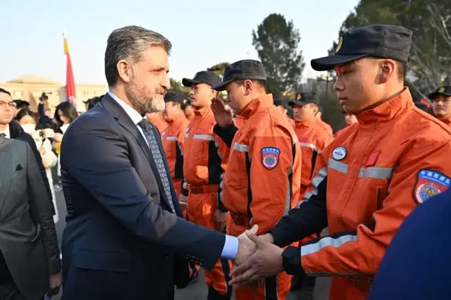 Bm: Türkiye'de Altyapı Hasarı Deprem Yardım Çalışmalarını Sekteye Uğratıyor